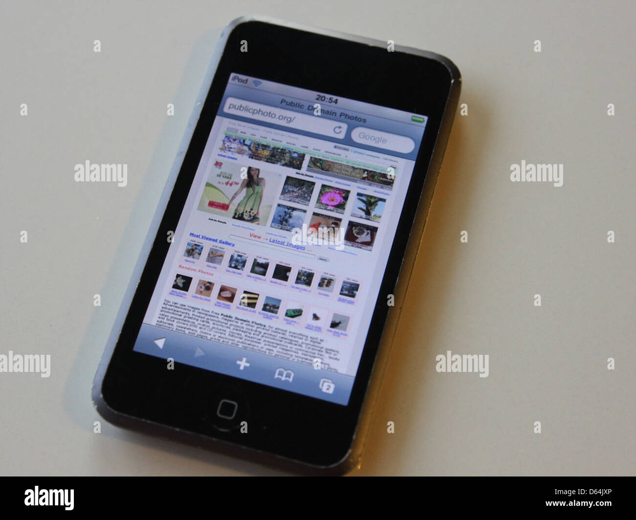 Apple-iPod-Touch-8Gb-Wi-Fi 634317 Stock Photo - Alamy