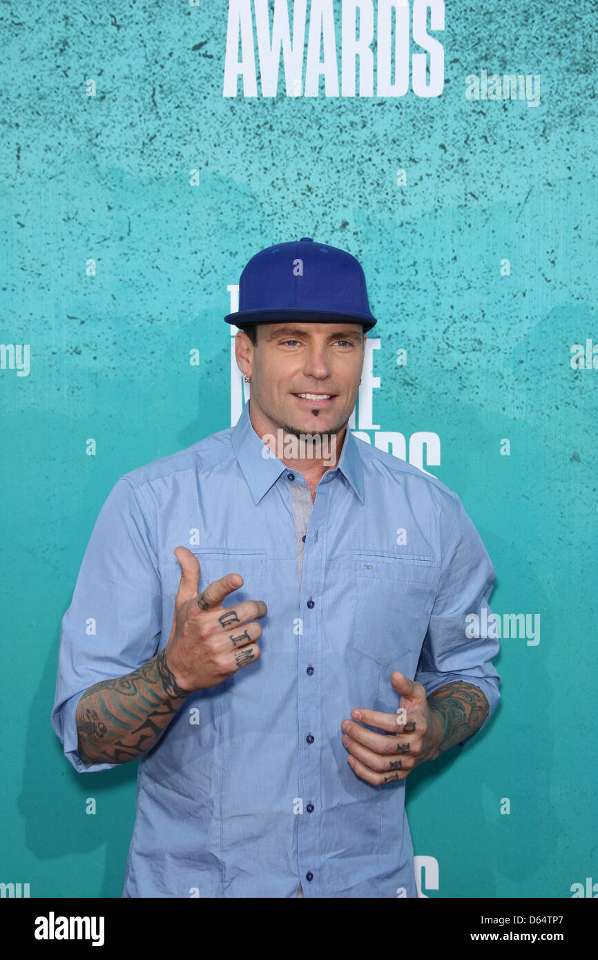 Vanilla ice rapper hi-res stock photography and images - Alamy