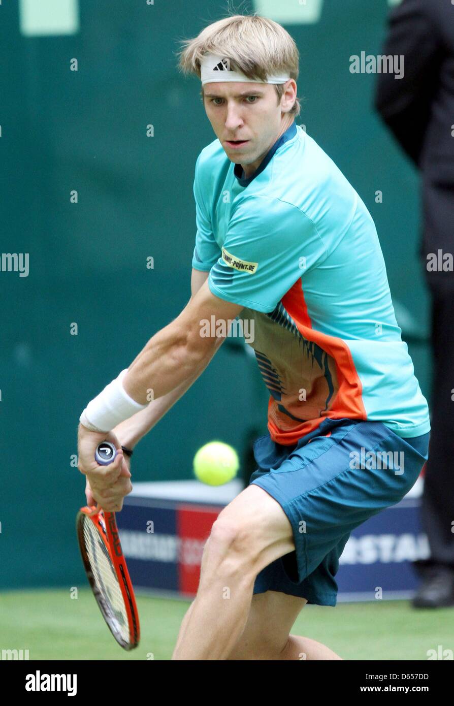 Germany's Cedrik-Marcel Stebe plays during the ATP Tennis Tournament in  Halle, Germany, 13 June 2012. Photo: OLIVER KRATO Stock Photo - Alamy