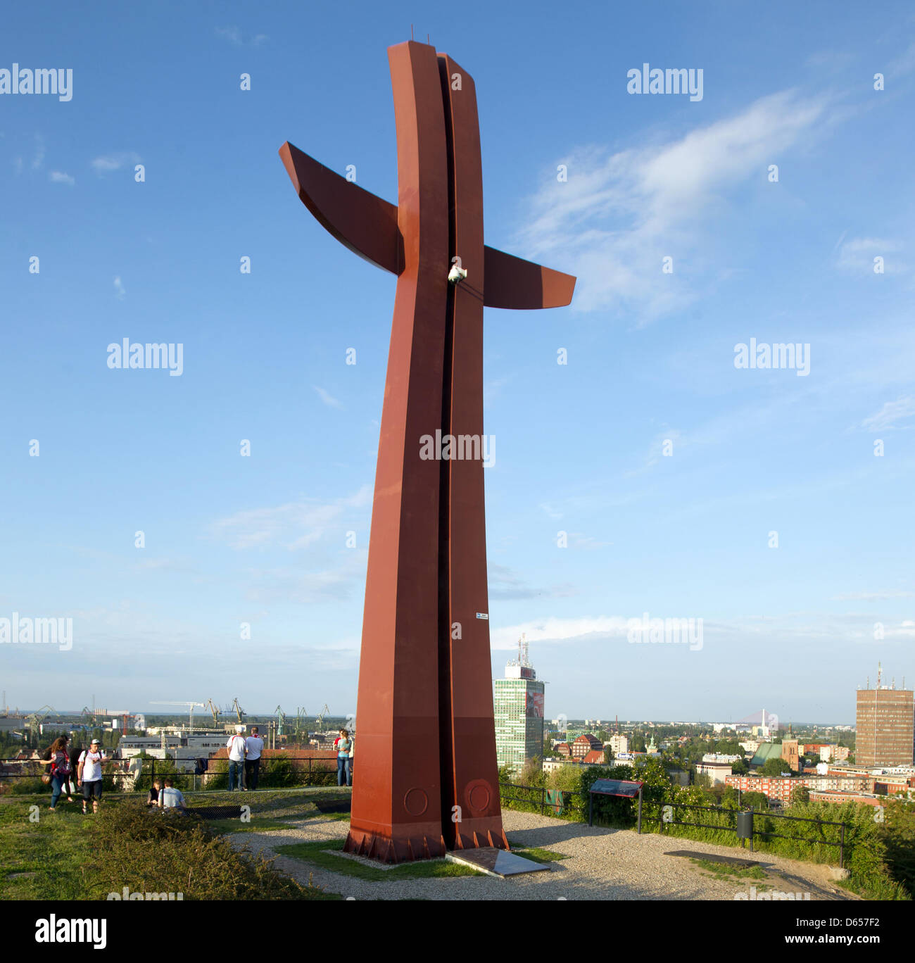 The Millenium Cross is pictured in Gdansk, Poland, 12 June 2012. It was  erected for the 1000th anniversary celebrations of the ciry and is 16 meters  tall. Photo: Jens Wolf Stock Photo - Alamy