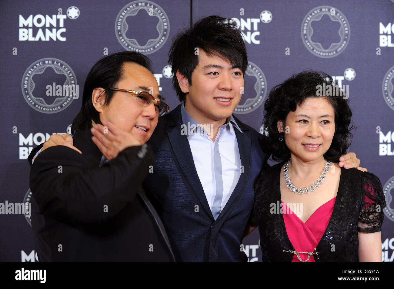 Lang lang hires stock photography and images Alamy