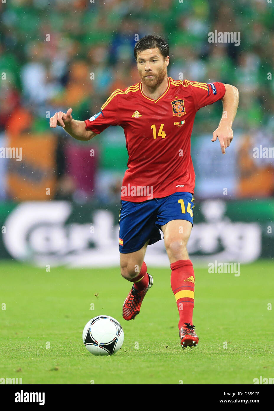 Spain's Xabi Alonso during the UEFA EURO 2012 group C soccer match Spain vs Republic of Ireland at Arena Gdansk in Gdansk, Poland, 14 June 2012. Photo: Jens Wolf dpa (Please refer to chapters 7 and 8 of http://dpaq.de/Ziovh for UEFA Euro 2012 Terms & Conditions) Stock Photo