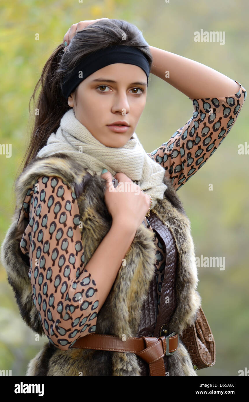 Portrait of the young girl on the nature Stock Photo - Alamy