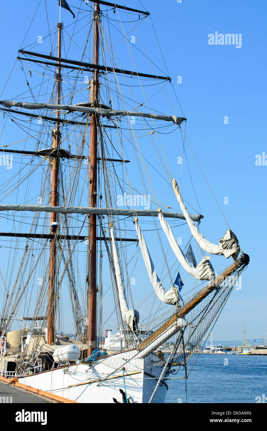 Military tall ship hi-res stock photography and images - Alamy