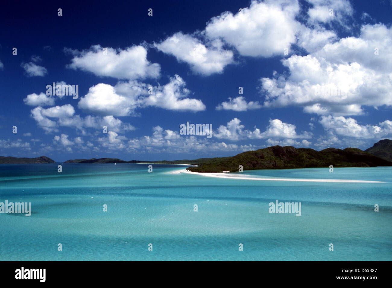 Tropic holiday hi-res stock photography and images - Alamy