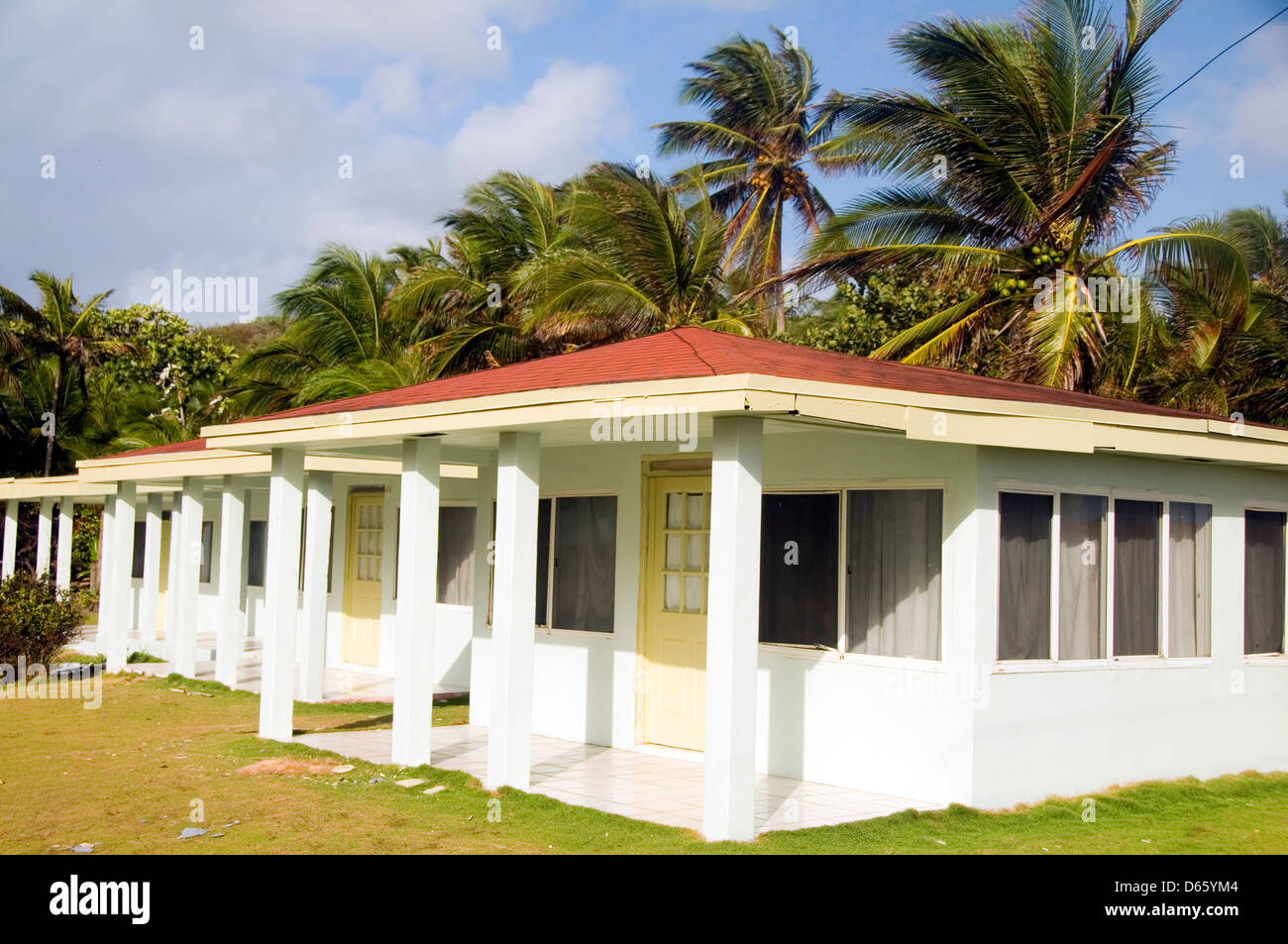 bungalow cabanas rental on Sally Peach beach Big Corn Island Nicaragua Central America Stock Photo