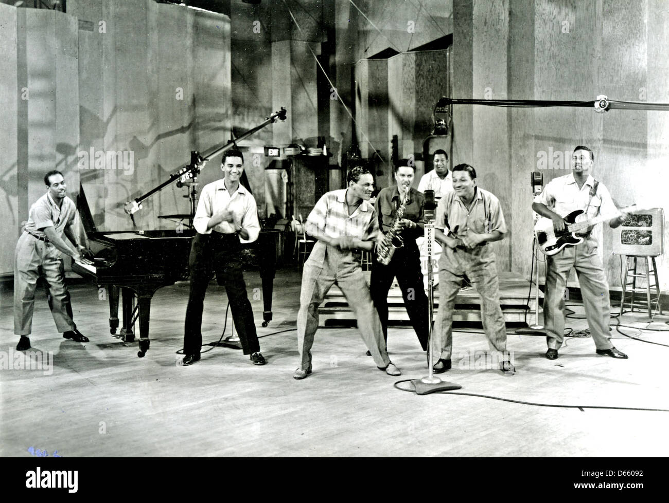 THE GIRL CAN'T HELP IT 1956 film with The Treniers recording Rockin' is ...