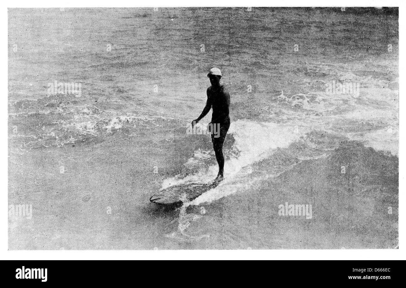 Surfing vintage hi-res stock photography and images - Alamy