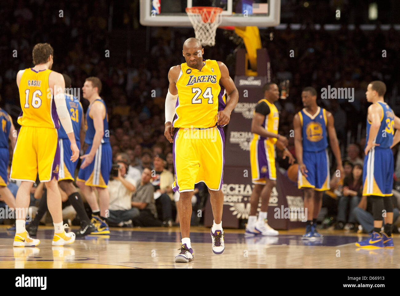 Los Angeles, CA, USA. April 12, 2013.  Los Angeles Lakers Kobe Bryant reacts as he walk the court during the second half of the game  against The Golden State Warriors  at the Staples Center In Los Angeles,California Friday 12 April 2013. Los Angeles Lakers won the game 118 to 116 .ARMANDO ARORIZO. (Credit Image: Credit:  Armando Arorizo/Prensa Internacional/ZUMAPRESS.com /Alamy Live News) Stock Photo