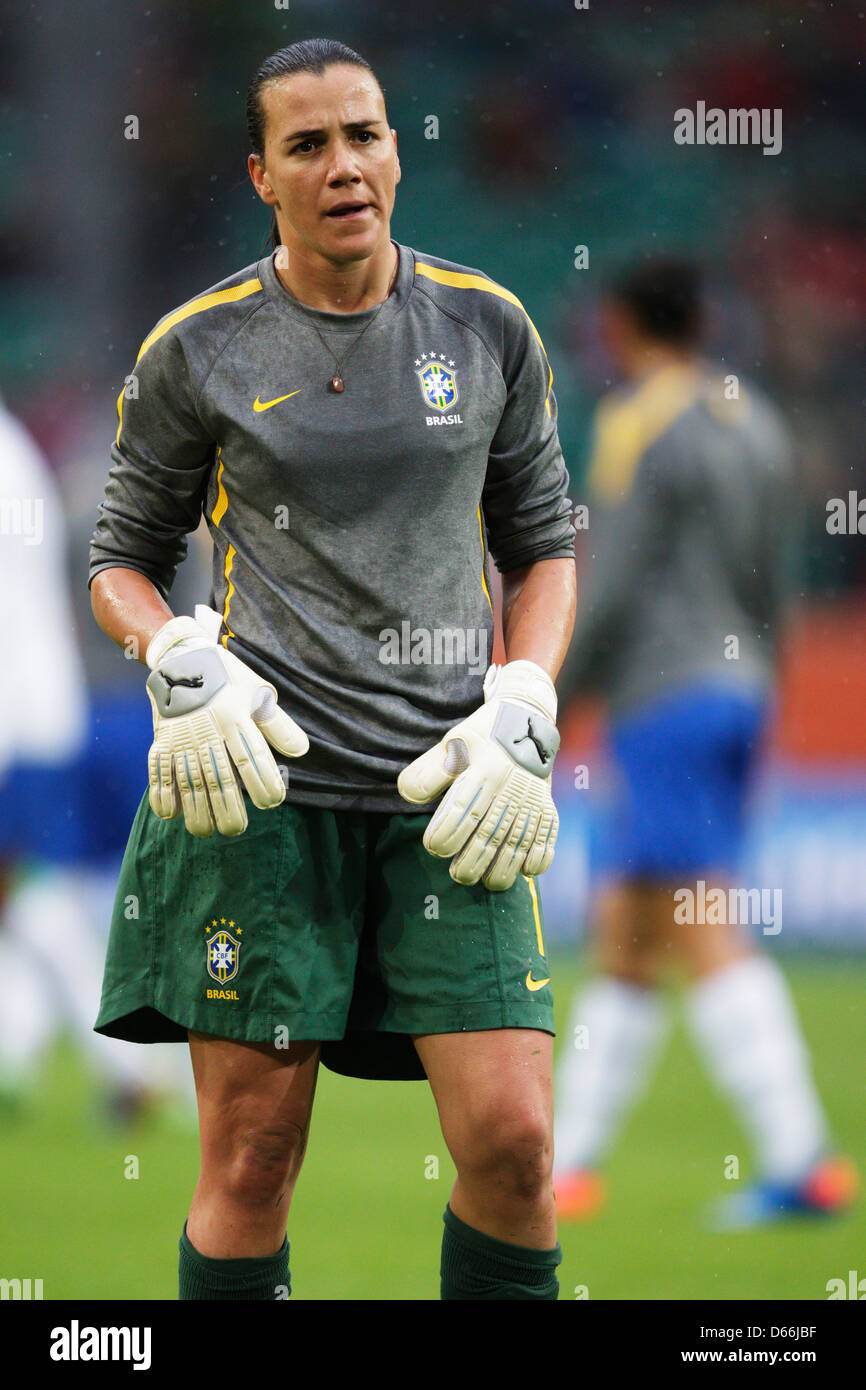 Goalkeeper Andreia of Brazil warms up before the FIFA Women's World Cup
