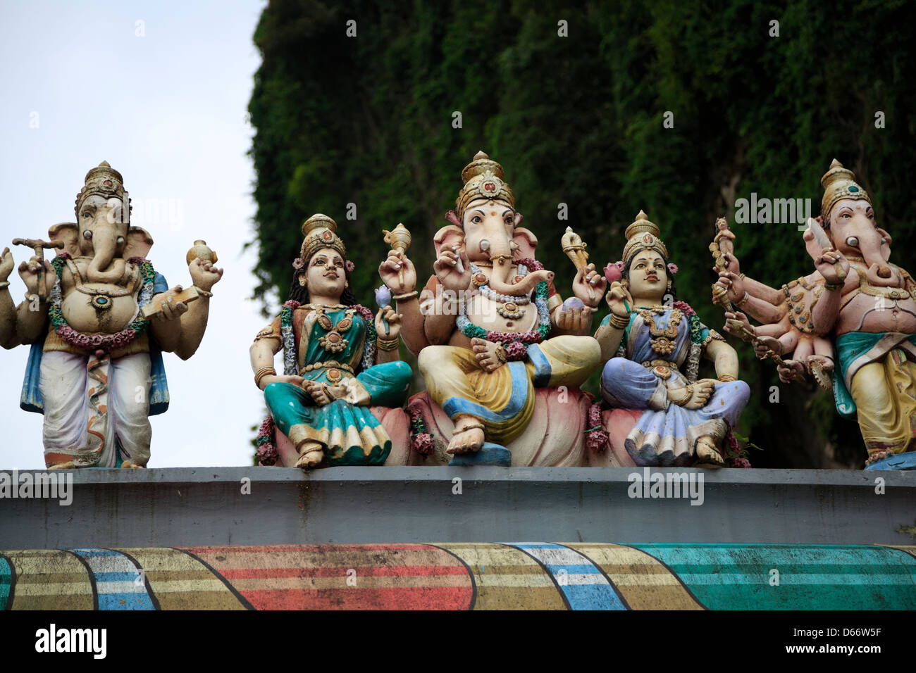 Hindu goddesses hi-res stock photography and images - Alamy