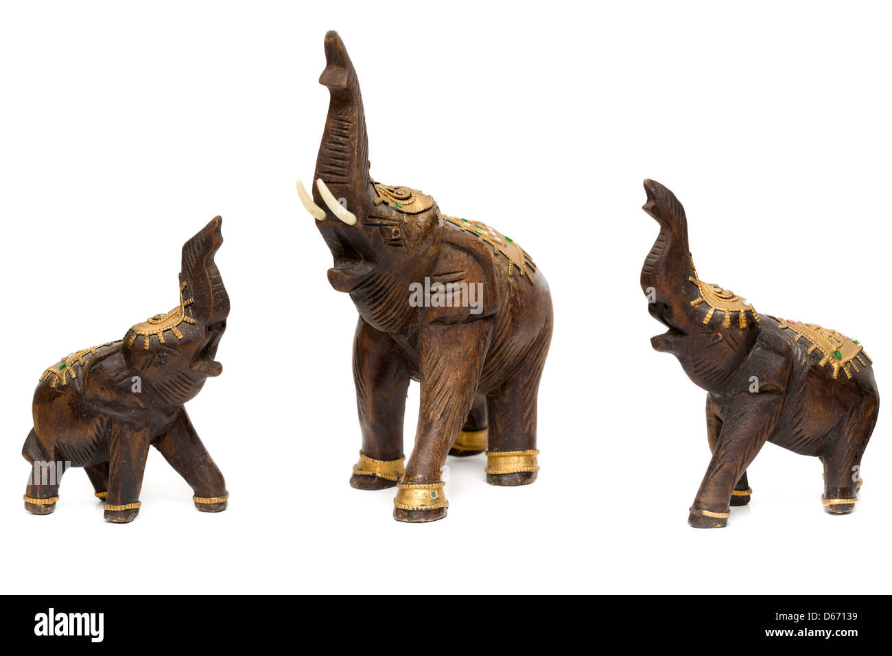 African wooden art statues hi-res stock photography and images - Alamy