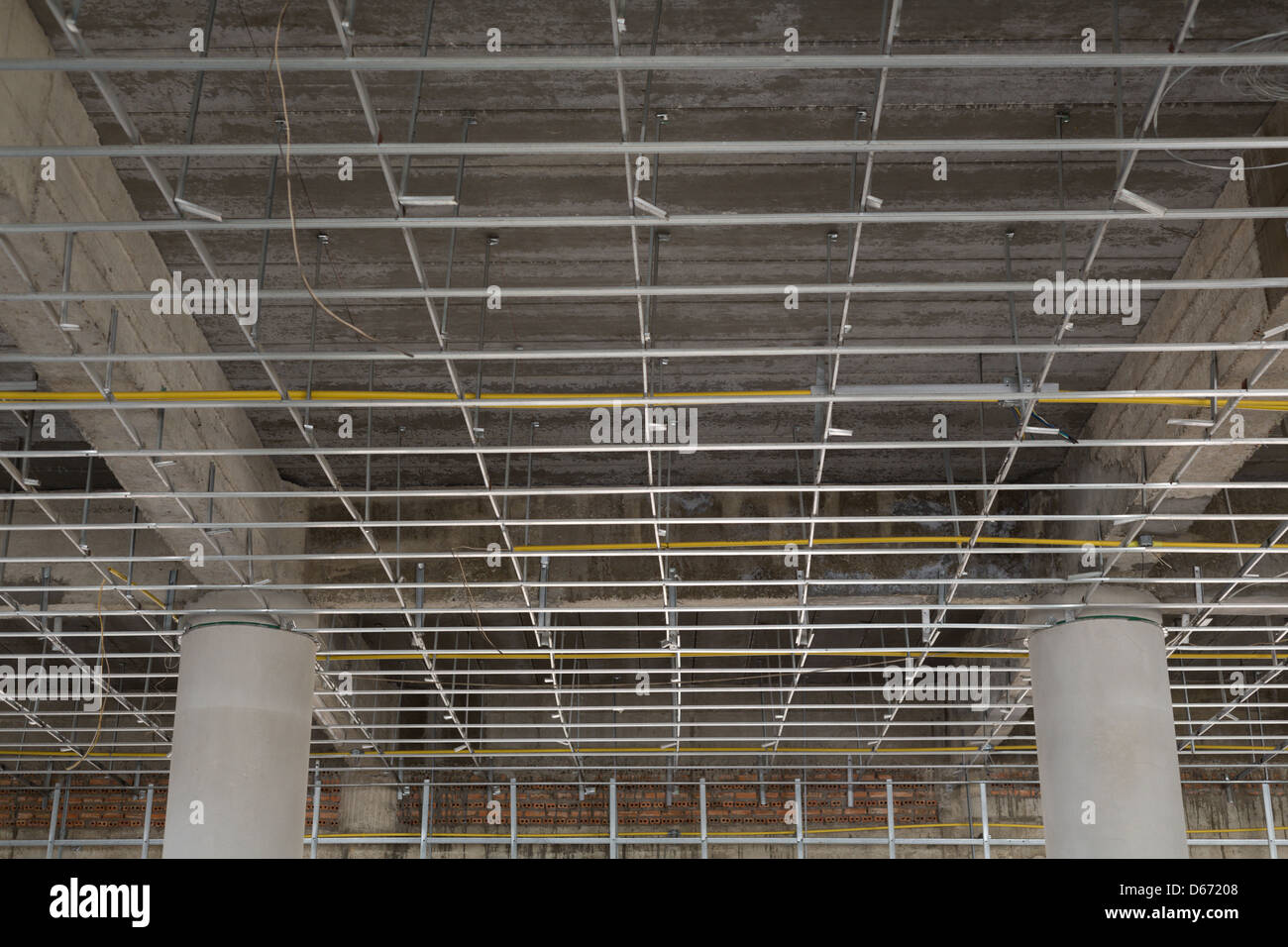 Suspended ceiling system under reconstruction building with columns