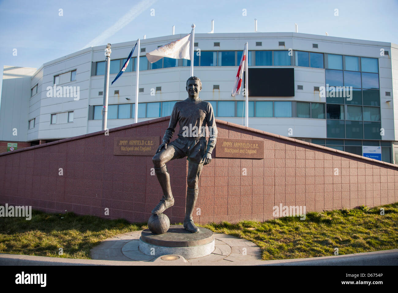 Statue of Jimmy Armfield CBE outside Bloomfield Road Football ground, Blackpool Stock Photo