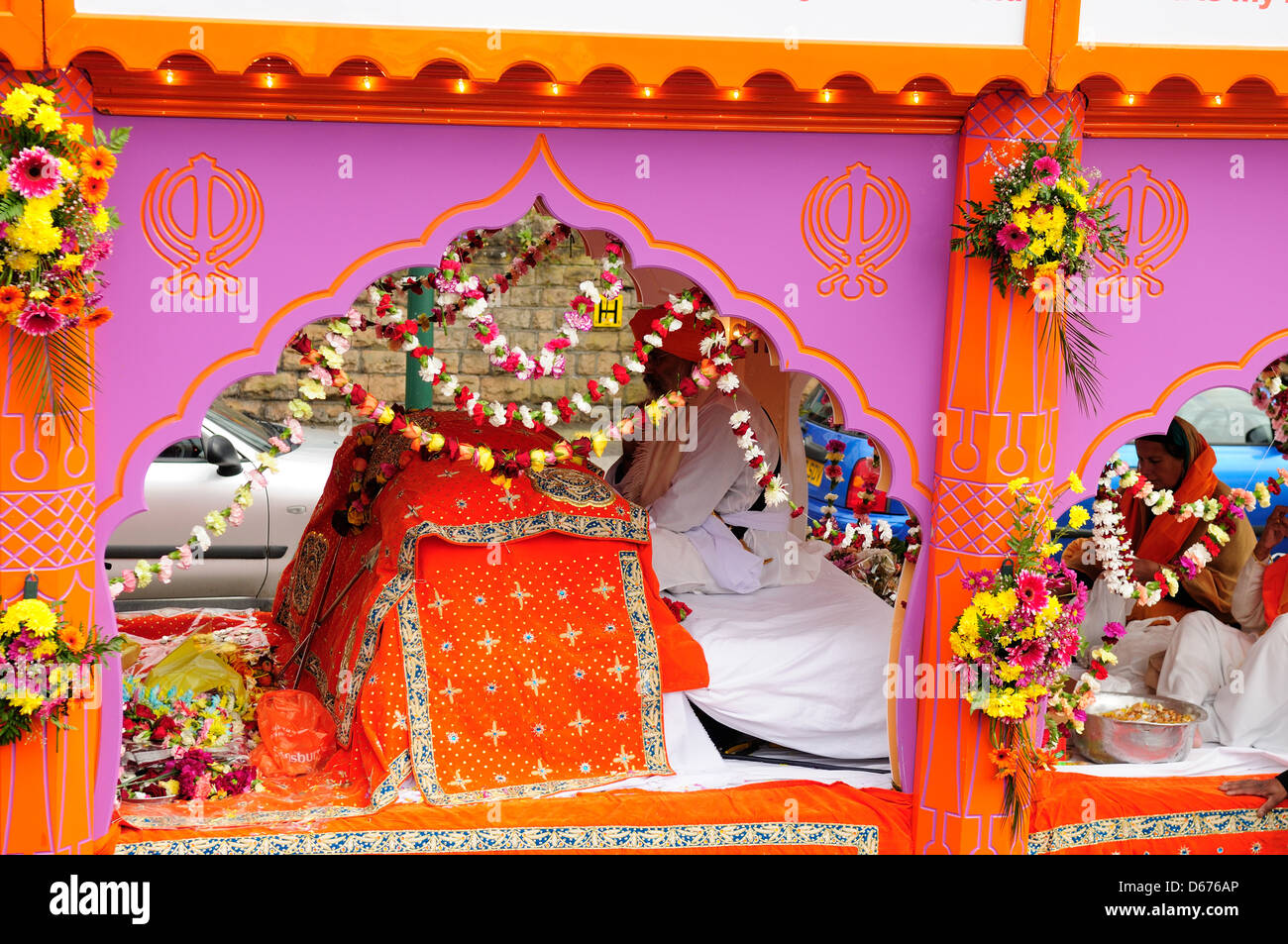 Nagar Kirtan ,Sikhs Vaisakhi Festival.Nottingham 2013 Stock Photo Alamy
