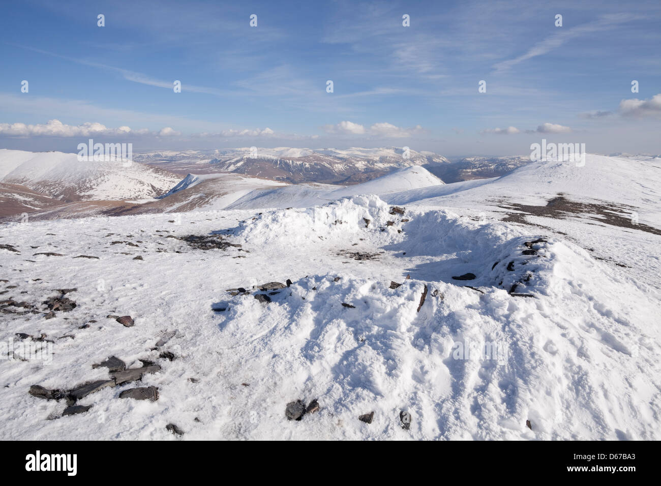 view-from-the-summit-of-skiddaw-stock-photo-alamy