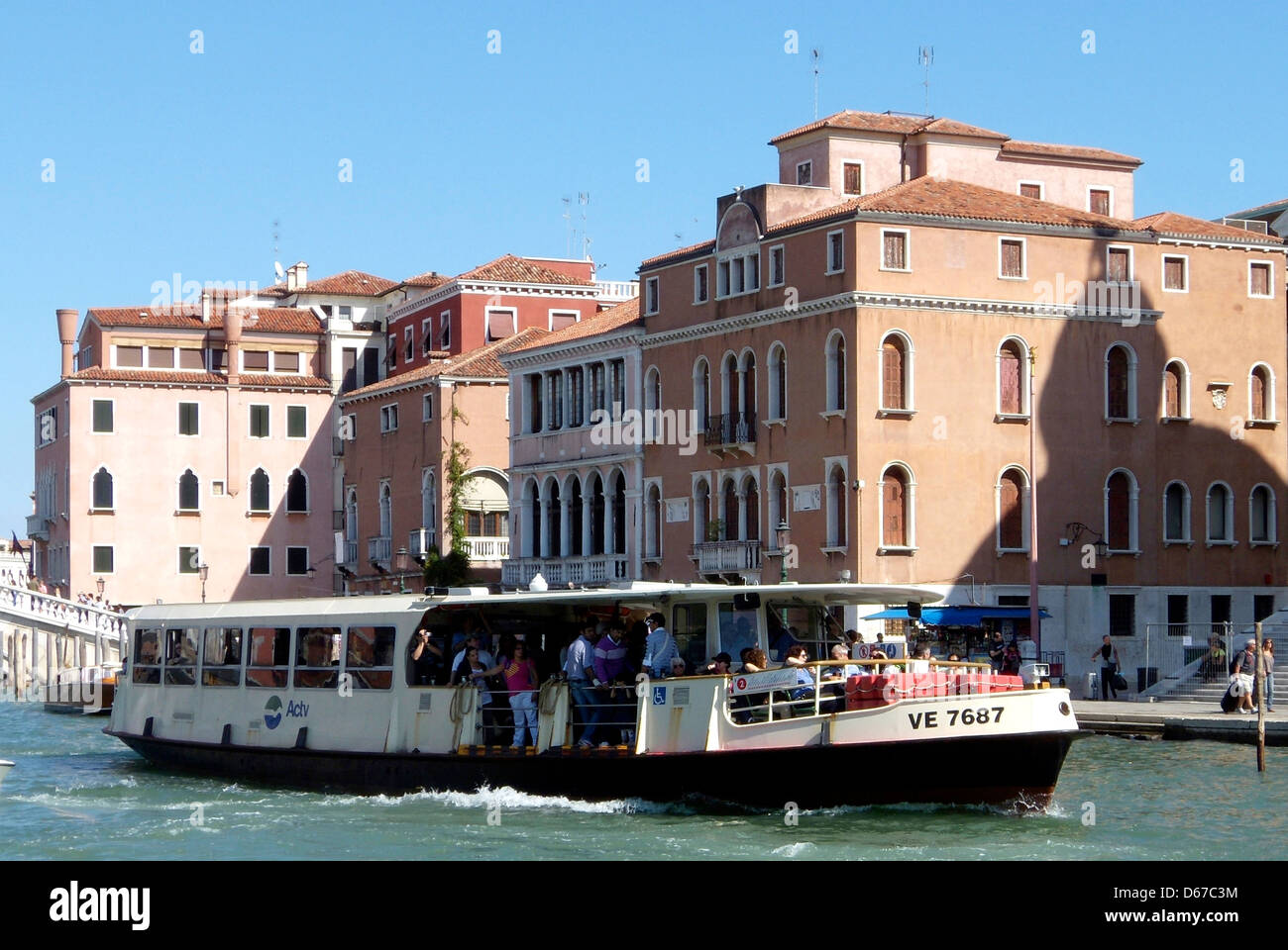 Vaporetto on the Grand Canal in Venice Stock Photo - Alamy
