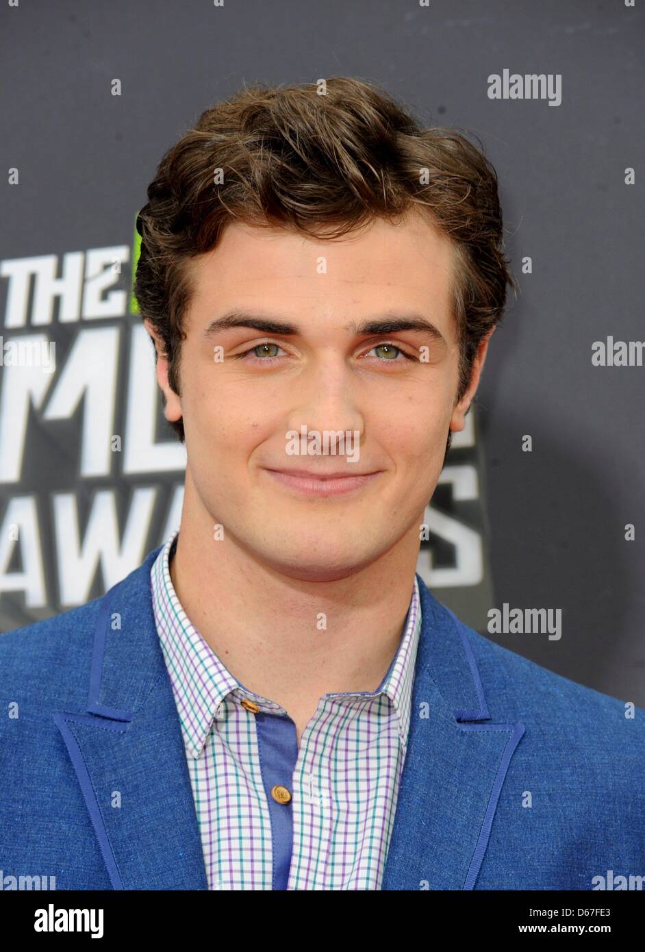 Beau Mirchoff at arrivals for MTV Movie Awards ARRIVALS, Sony Studios