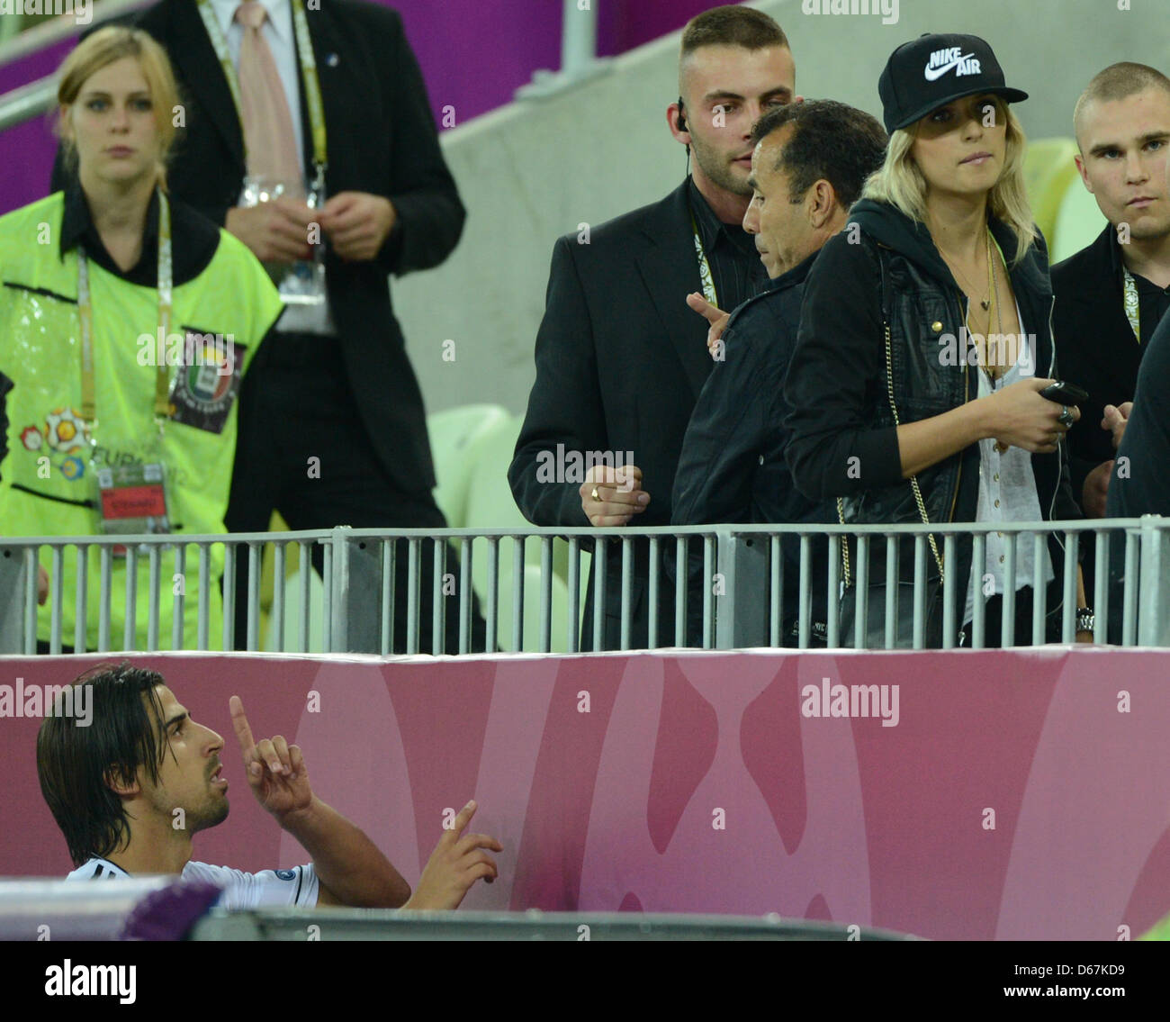 Soccer player sami khedira girlfriend hires stock photography and