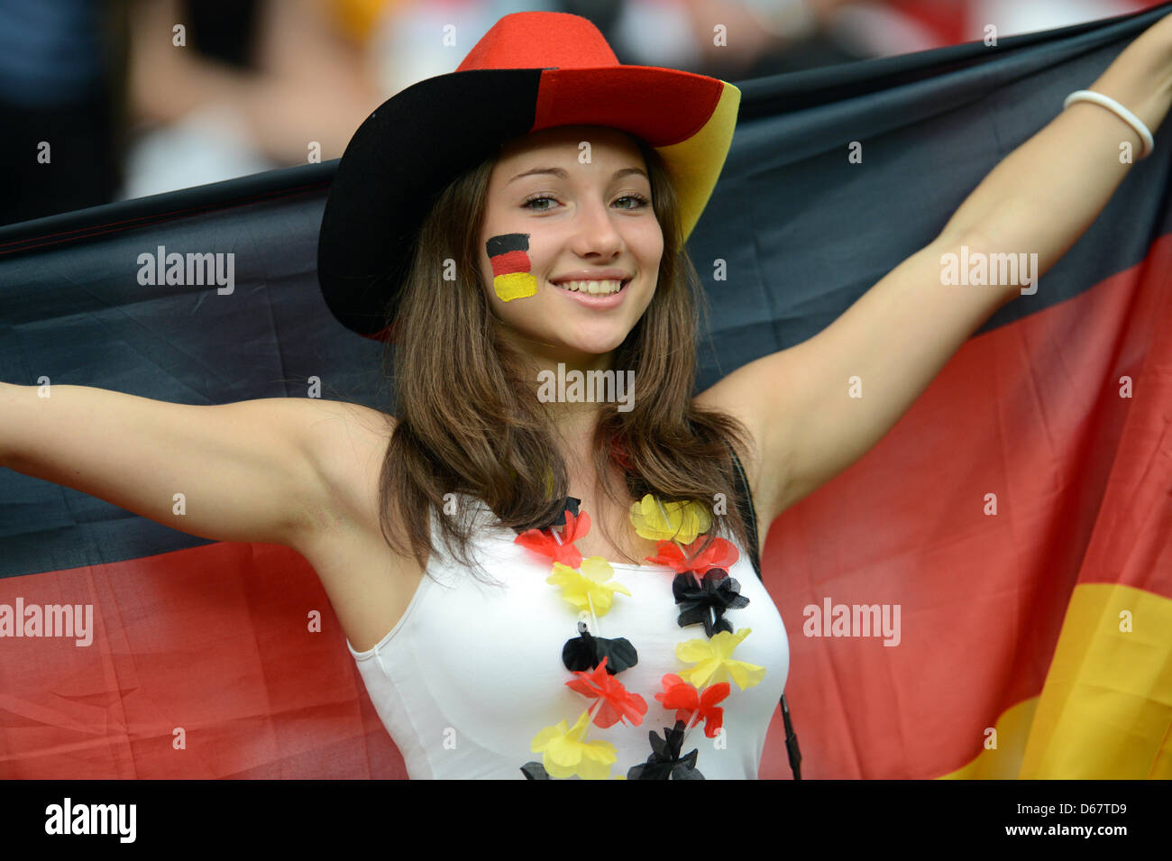 German beauties. Германские девушки. Болельщицы сборной Германии. Немецкие женщины. Красивые женщины Германии.