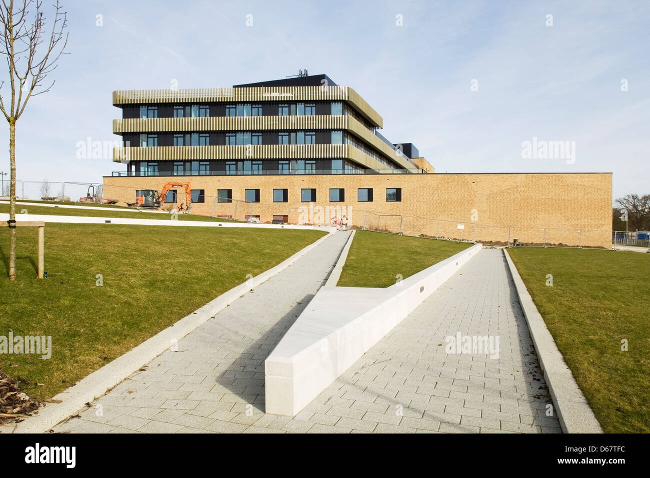 Department of Materials Science and Metallurgy Building, Cambridge, United Kingdom. Architect: NBBJ, 2013. Wide view of west fac Stock Photo