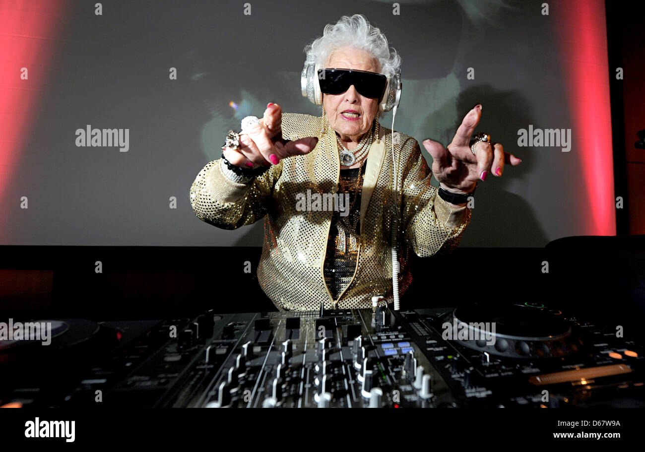 Ruth Flowers from Bristol poses for the cameras at the KoerberForum in Hamburg, Germany, 28 June 2012. As Mamy Rock the 72 year old mixes electro-house music with evergreens. She is said to be the oldest DJane in the world. Photo: DANIEL REINHARDT Stock Photo