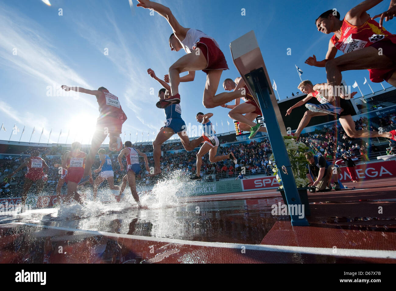 Steeplechase water jump track hires stock photography and images Alamy