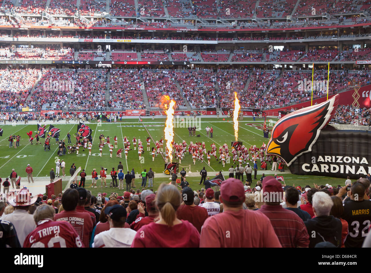 A Arizona Cardinals football match at the University of Phoenix stadium in Glendale, Phoenix, USA Stock Photo