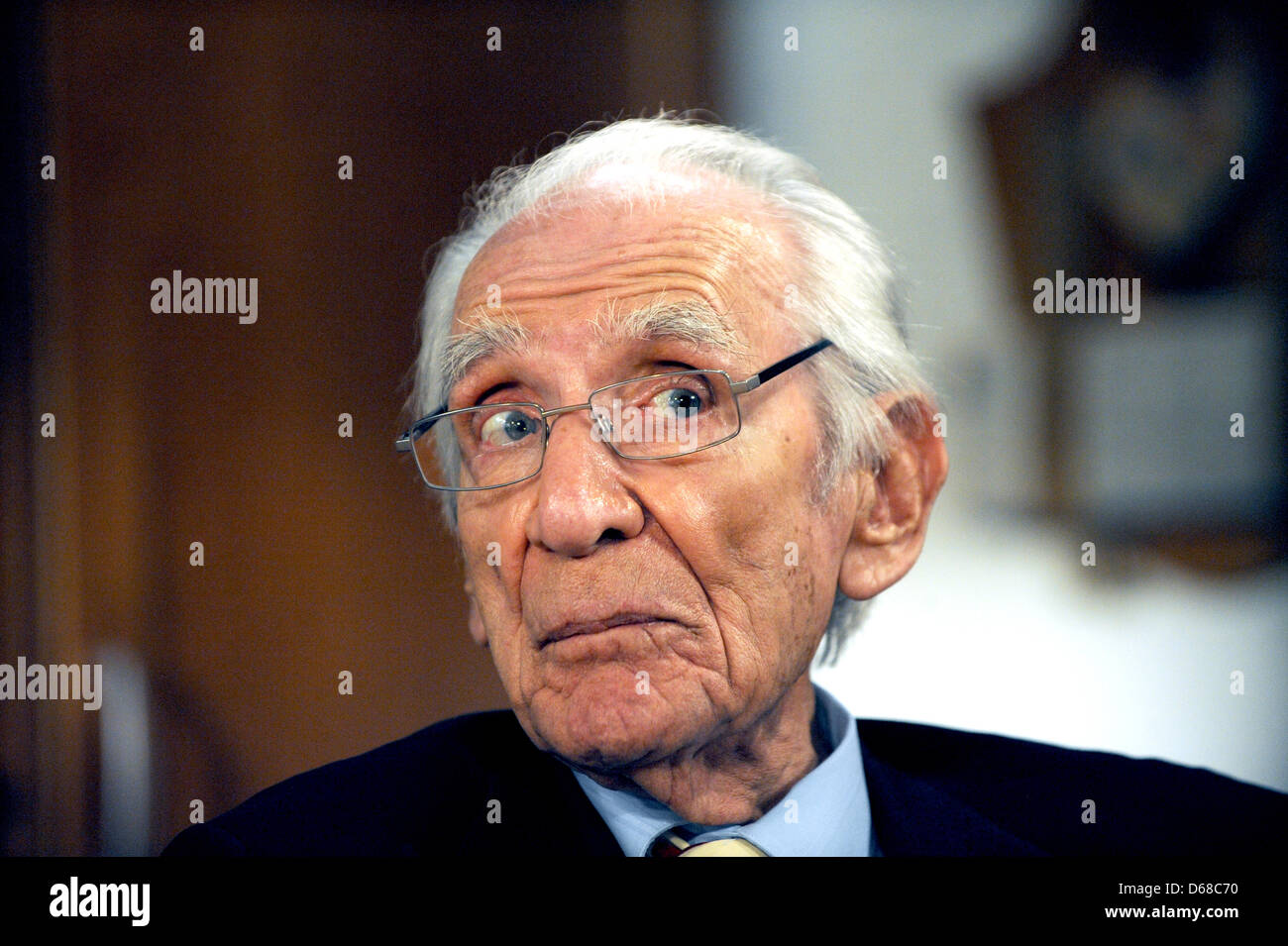 Swiss actor Lukas Ammann gives an interview in Baden-Baden, Germany, 10 July 2012. Ammann will celebrate his 100th birthday in 2012. Between 1994 and 2000 he portrayed the pater familias Franz Faller in the SWR television series 'Die Fallers'. Photo: Patrick Seeger Stock Photo