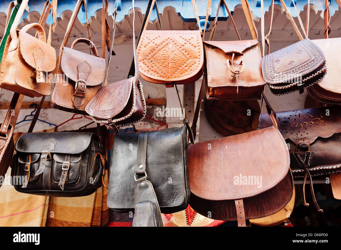Vendor selling bags in a street market – Stock Editorial Photo ©  imagedb_seller #32949747