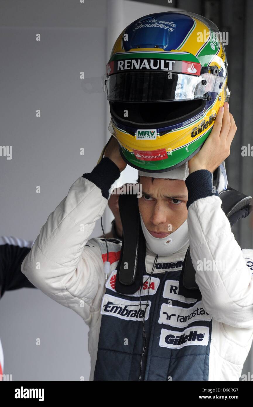 Brazilian Formula One driver Bruno Senna of Williams prepares for a run