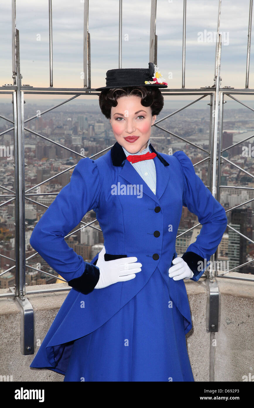 Steffanie Leigh star of 'Mary Poppins' lights the Empire State Building in honour of the musical's 5th anniversary on Broadway Stock Photo