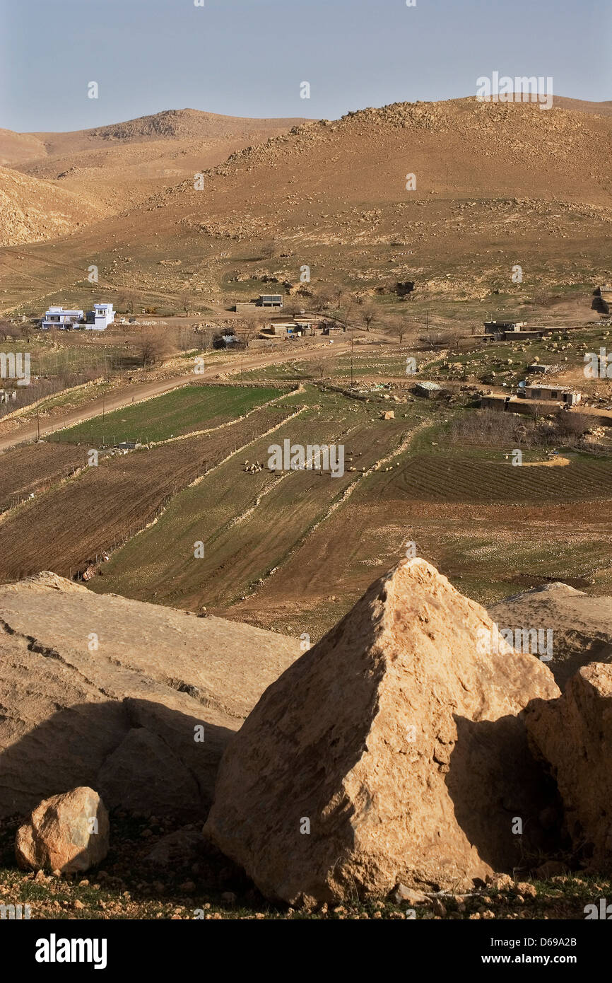 Copala Village in valley with mountains near Sulaymaniyah. Iraqi Kurdistan, Iraq Stock Photo