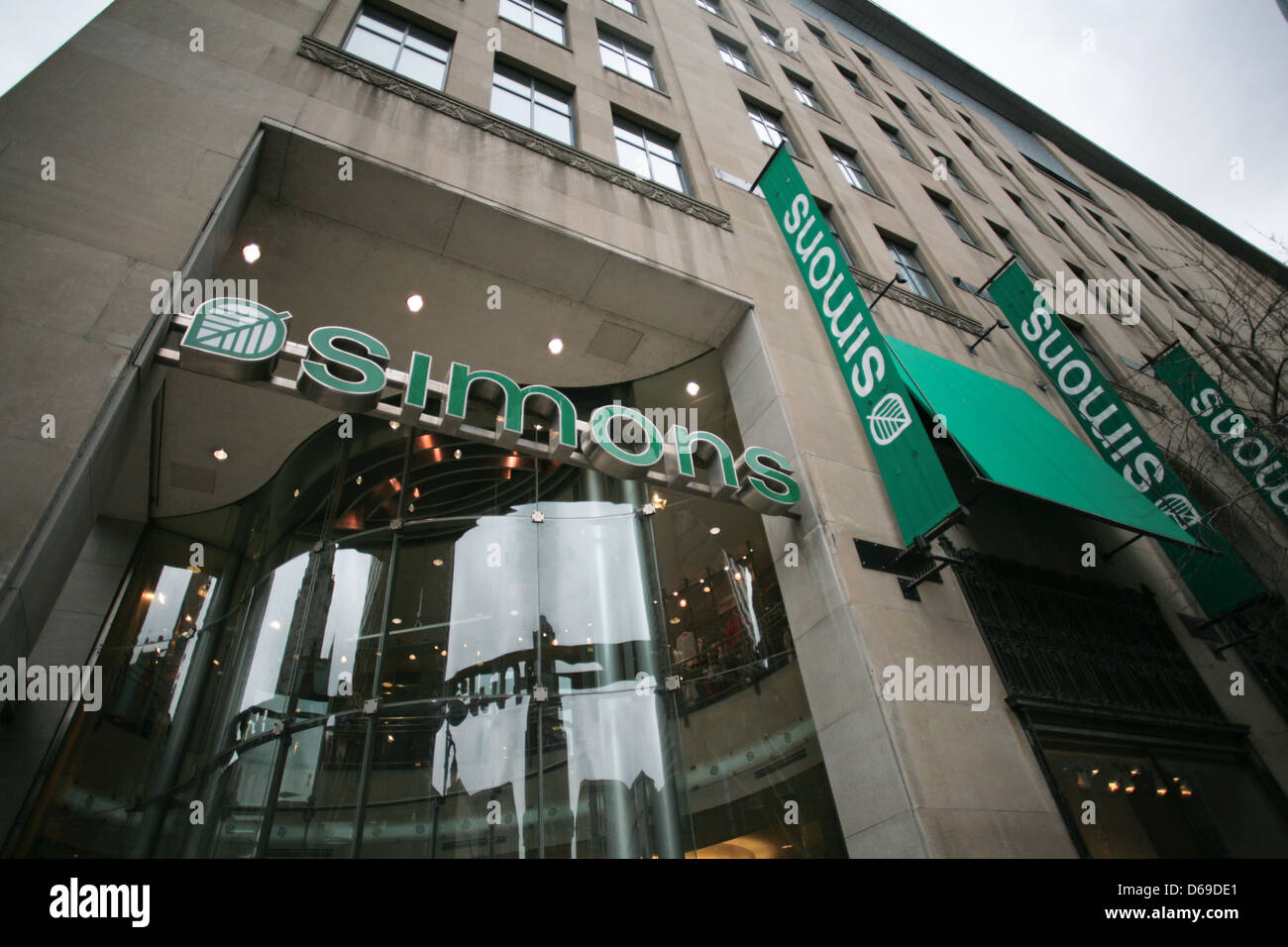 La Maison Simons is a fashion retailer in the province of Quebec Stock ...
