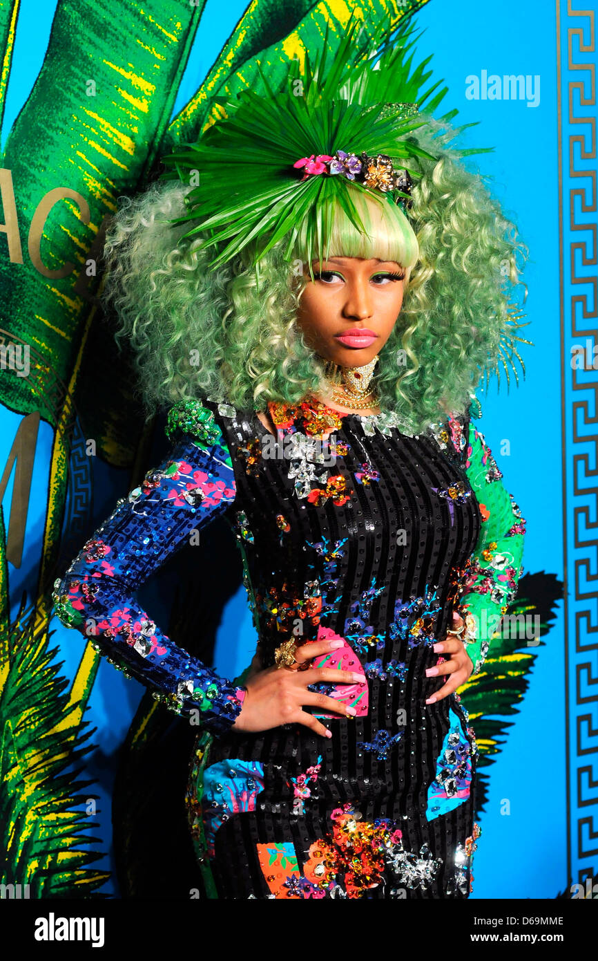 Nicki Minaj: Versace for H&M Party Performer!: Photo 2598264, Donatella  Versace, Nicki Minaj Photos