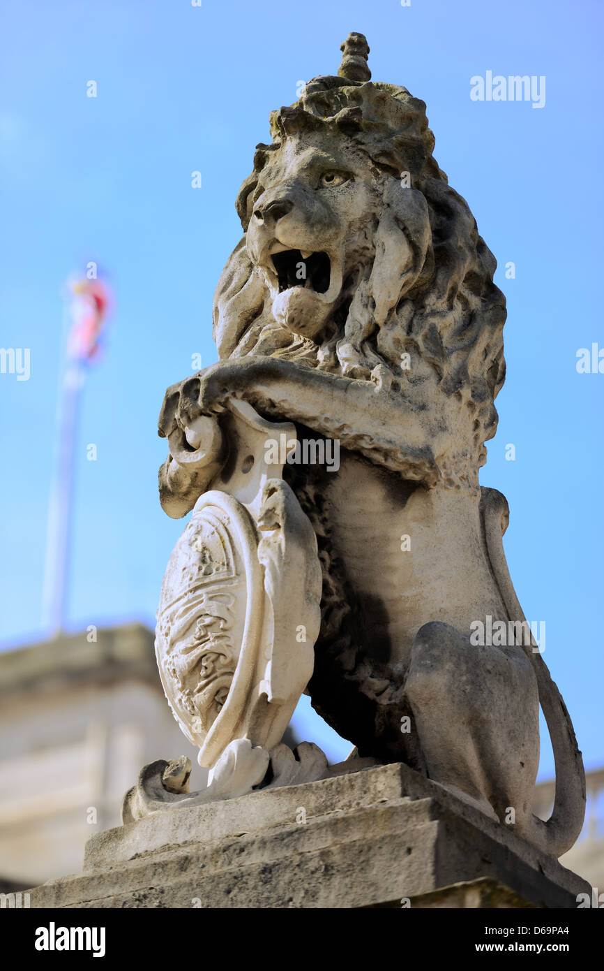 Buckingham Palace Rampant Lion Stock Photo