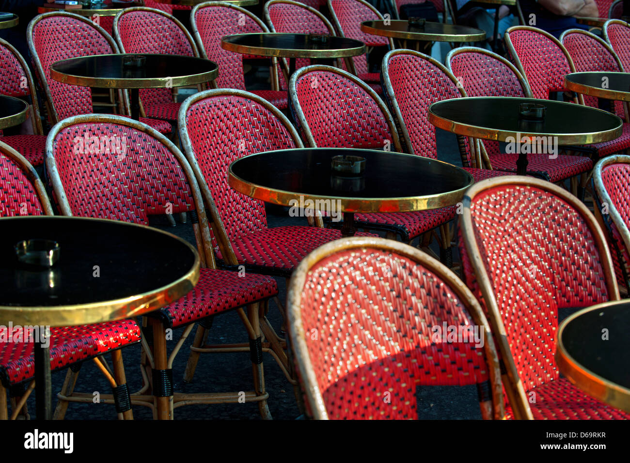 Empty Tables And Chairs In Cafe Stock Photo Alamy