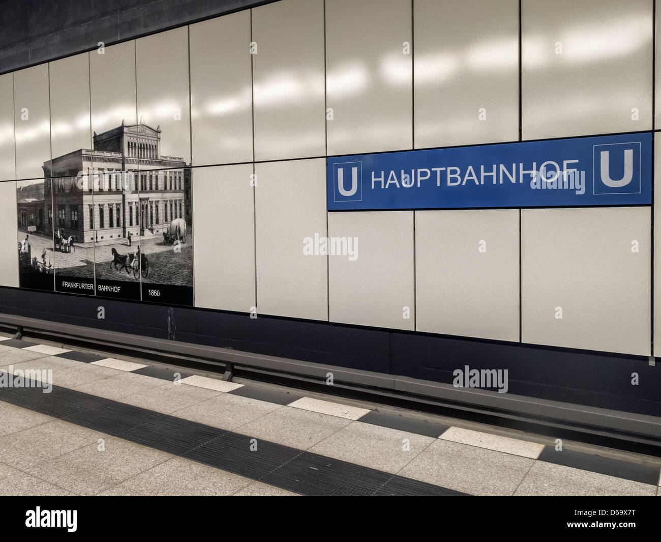 Underground station of the U-bahn at the Hauptbahnhof, Berlin, Germany Stock Photo