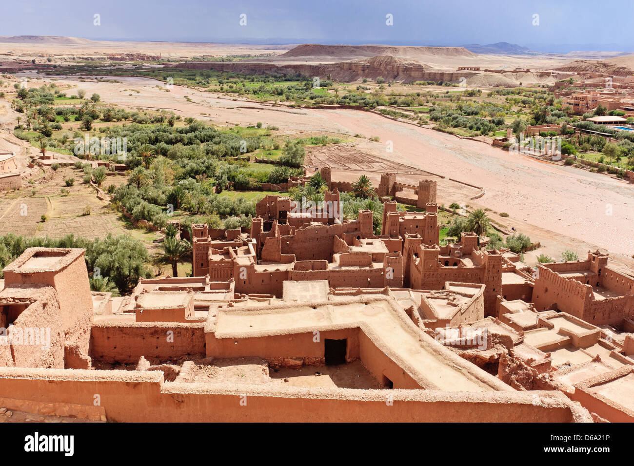 Desert village sahara hires stock photography and images Alamy