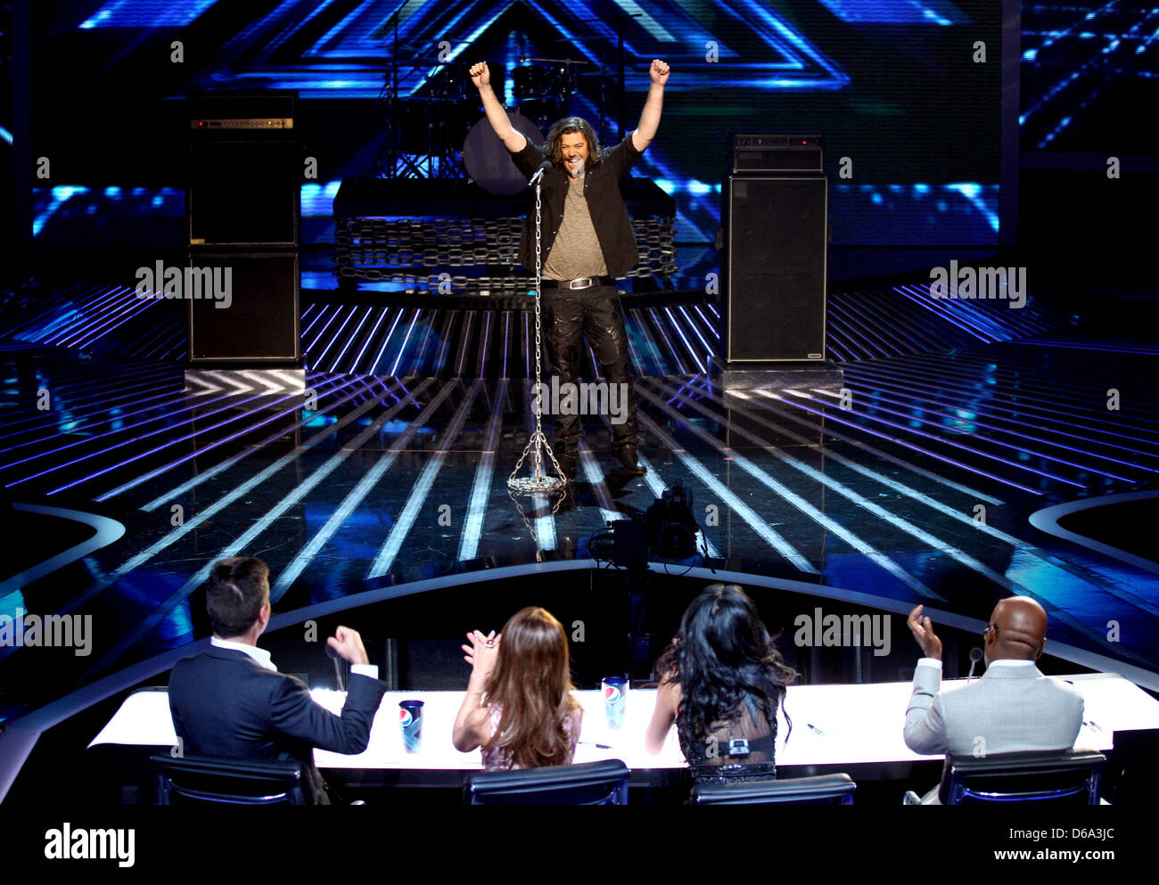 Josh Krajcik 'The X Factor USA' top 10 live performance show Los