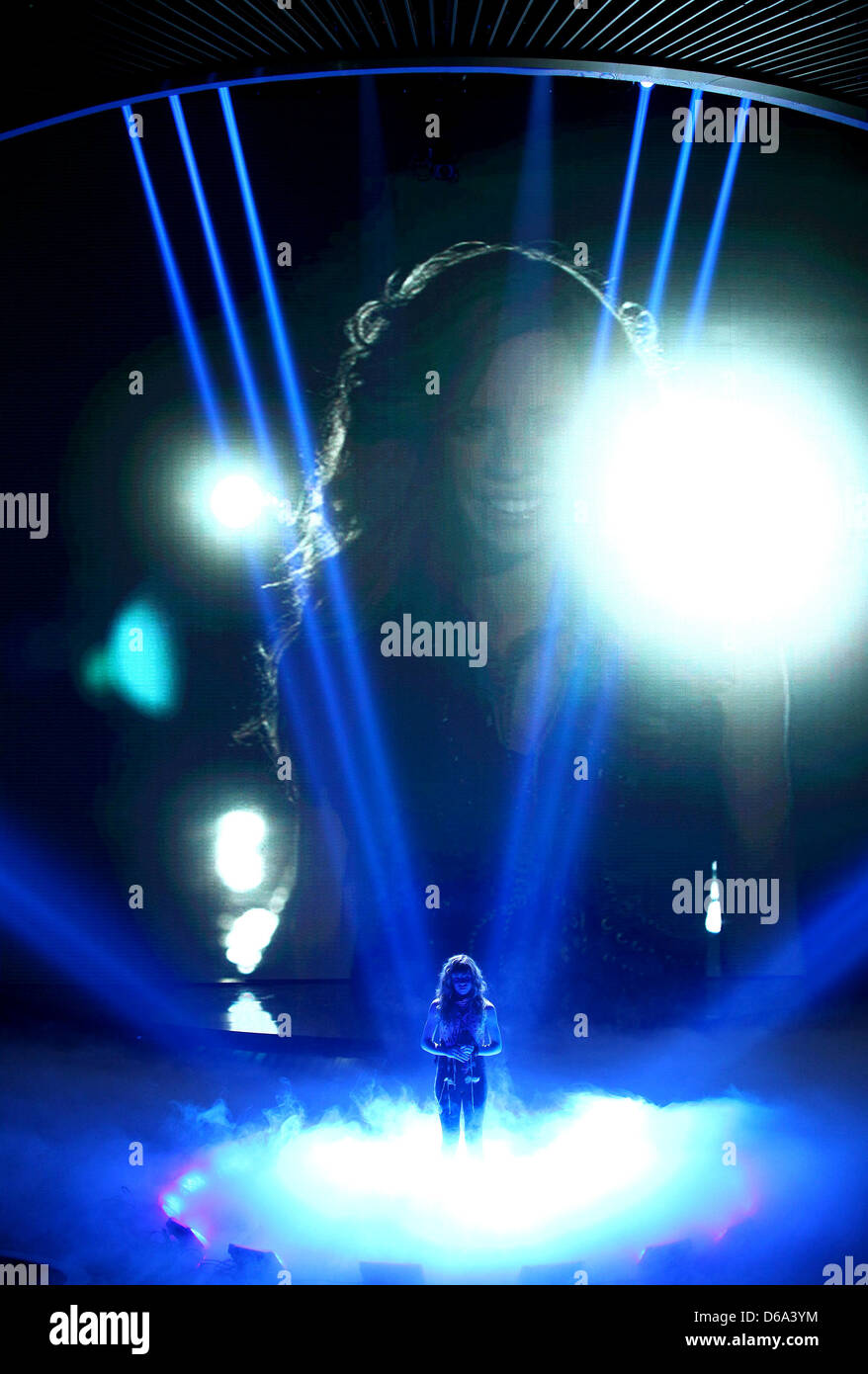 Drew Ryniewiez 'The X Factor USA' top 10 live performance show Los ...