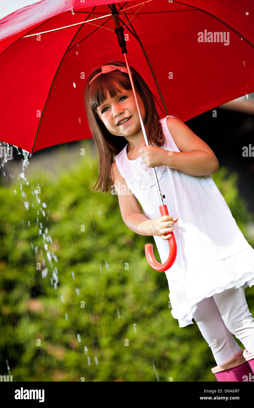 Rainy day stroll hi-res stock photography and images - Alamy