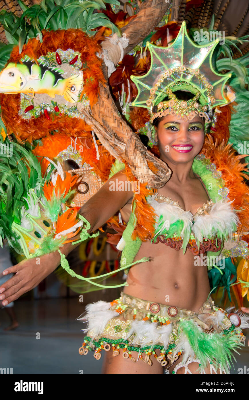 Samba show hi-res stock photography and images - Alamy