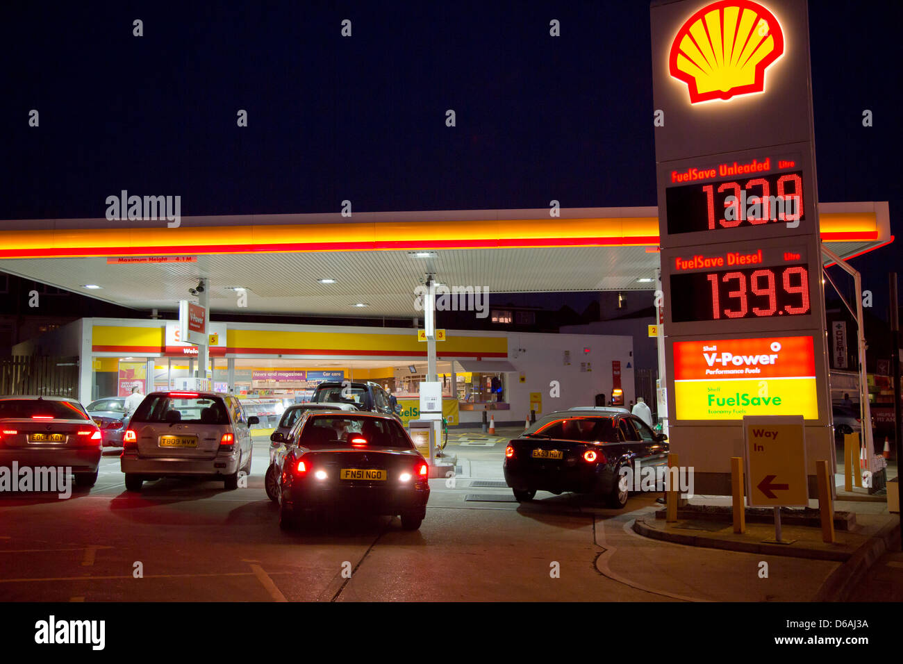 London, United Kingdom, Shell gas station in Hackney Stock Photo Alamy