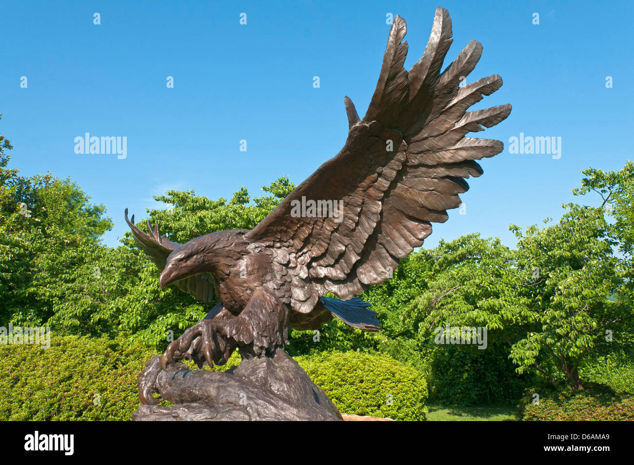 Oklahoma, Tulsa, Gilcraese Museum, Vista Garden, Above It All, bronze