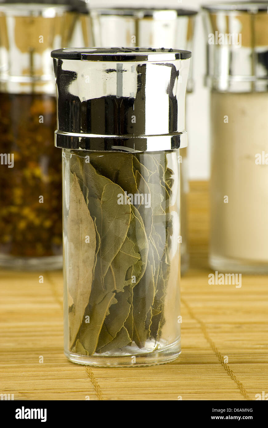 Thyme and bay leaves hires stock photography and images Alamy