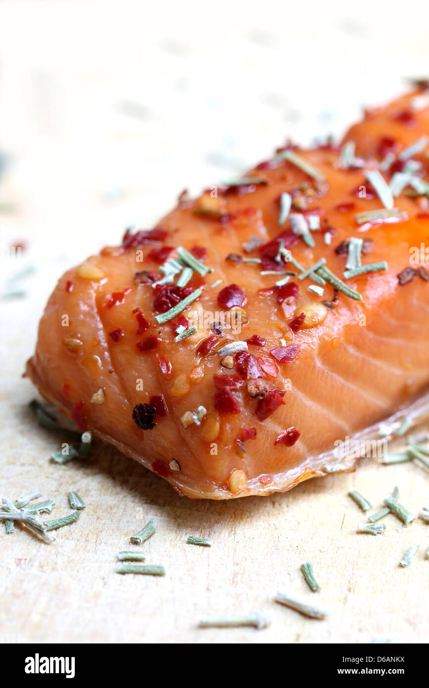 smoked salmon fillet Stock Photo - Alamy