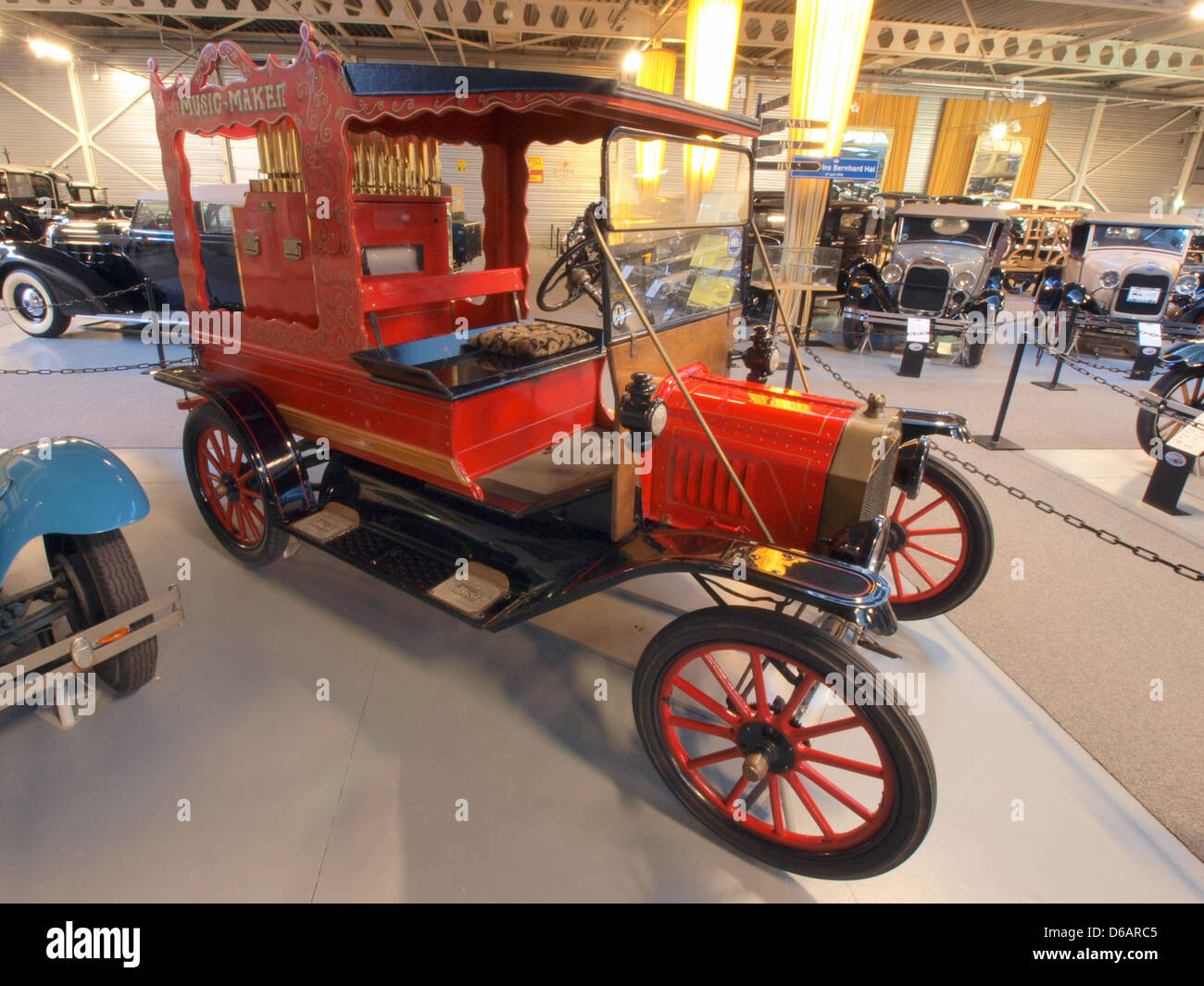 A 1916 Ford Model T equipped with a Calliaphone, a steam or air-powered mechanical organ, used for public entertainment and parades. Stock Photo
