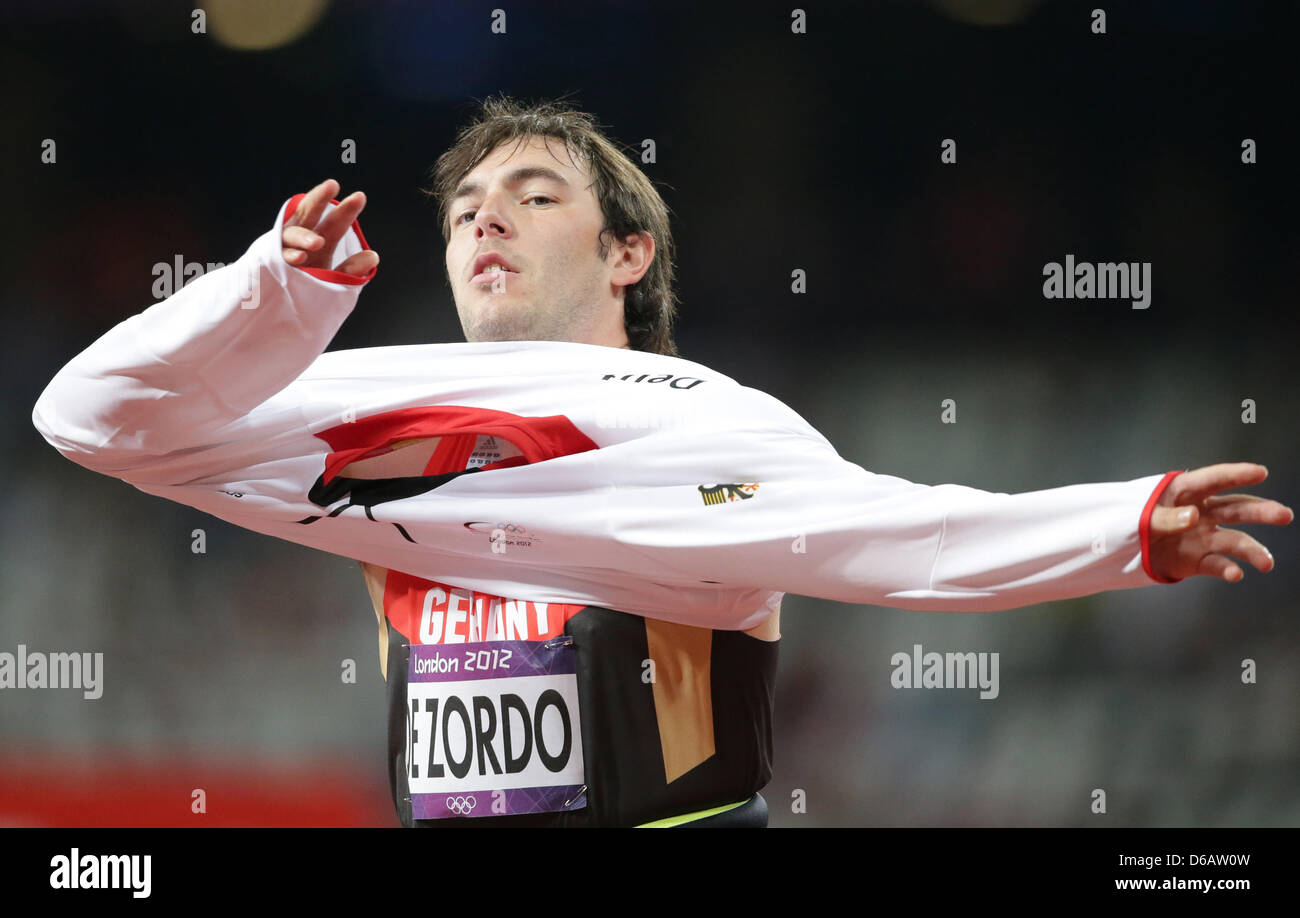 Matthias de Zordo of Germany reacts during the Men's Javelin Throw Qualifikation of the Athletics, Track and Field events in Olympic Stadium at the London 2012 Olympic Games, London, Great Britain, 08 August 2012. Photo: Michael Kappeler dpa  +++(c) dpa - Bildfunk+++ Stock Photo