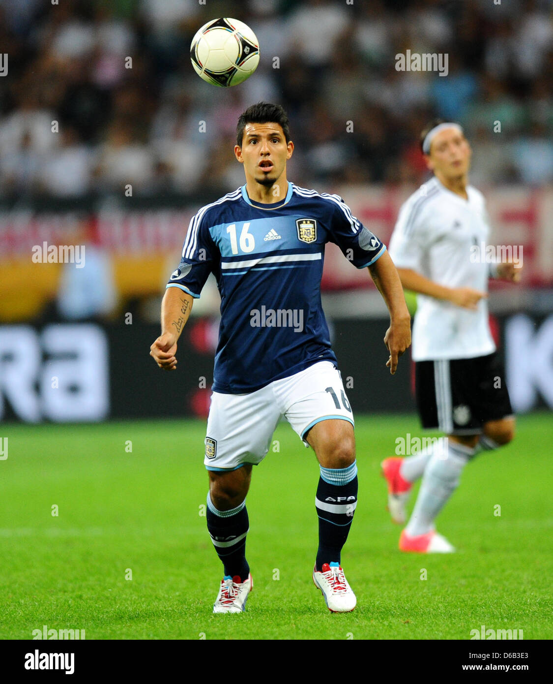 Argentina's Sergio Aguero plays the ball during the friendly soccer match between Germany and Argentina at the Commerzbank-Arena in Frankfurt/Main, Germany, 15 August 2012. Photo: Thomas Eisenhuth Stock Photo